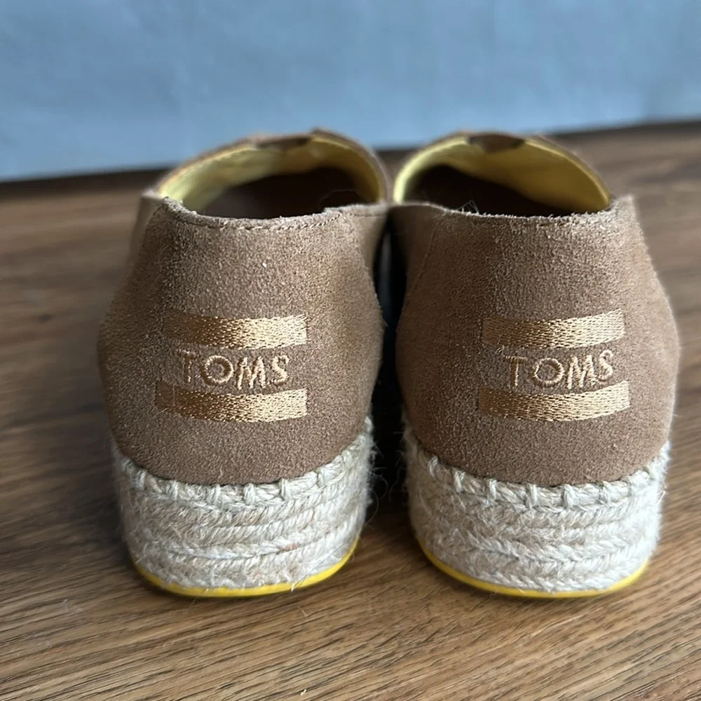 Toms Women's Tan Espadrille Slip-On Shoes